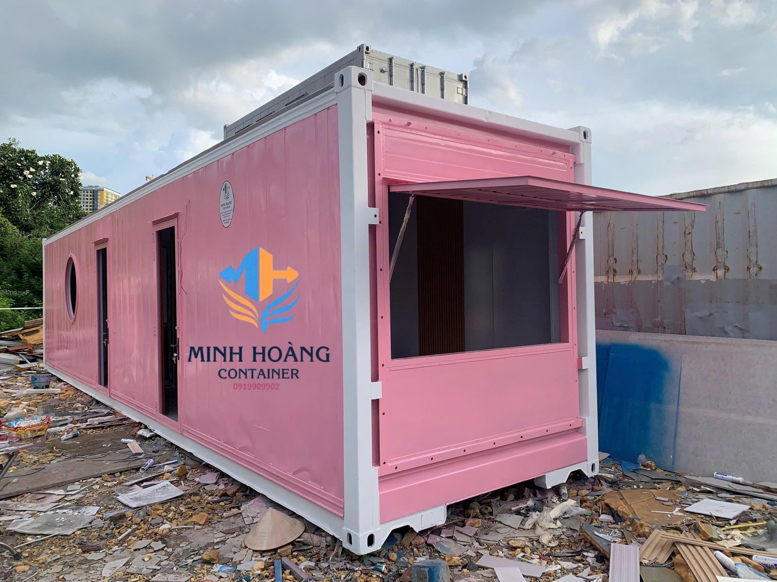 Container Nhà Ở Kèm Quầy Cafe 40 Feet Hồng Viền Trắng Có Toilet